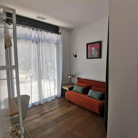 Villa Large House With Swimming Pool Close To Beaches *
